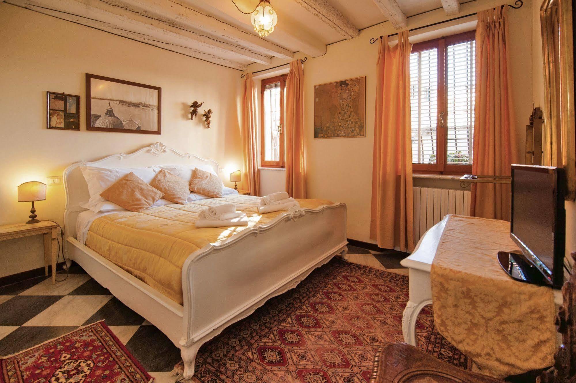 3749 Pontechiodo Bed & Breakfast เวนิส ภายนอก รูปภาพ