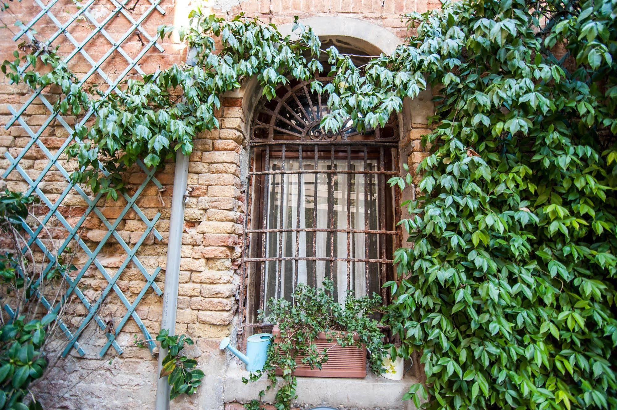3749 Pontechiodo Bed & Breakfast เวนิส ภายนอก รูปภาพ